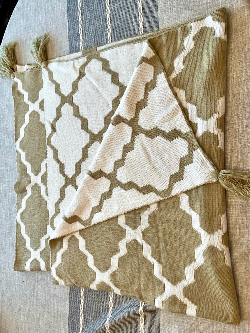 Pottery Barn Camel & Ivory Geometric Knit Throw Blanket - Picture 6 of 13